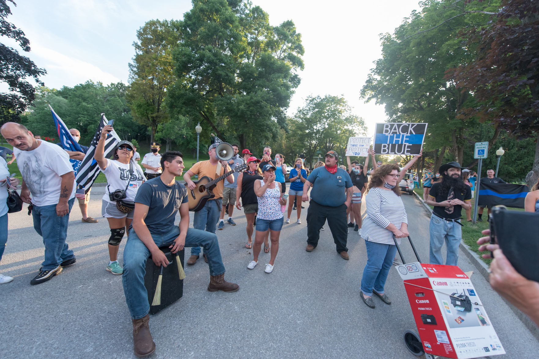 Congressparkprotest-13.jpg